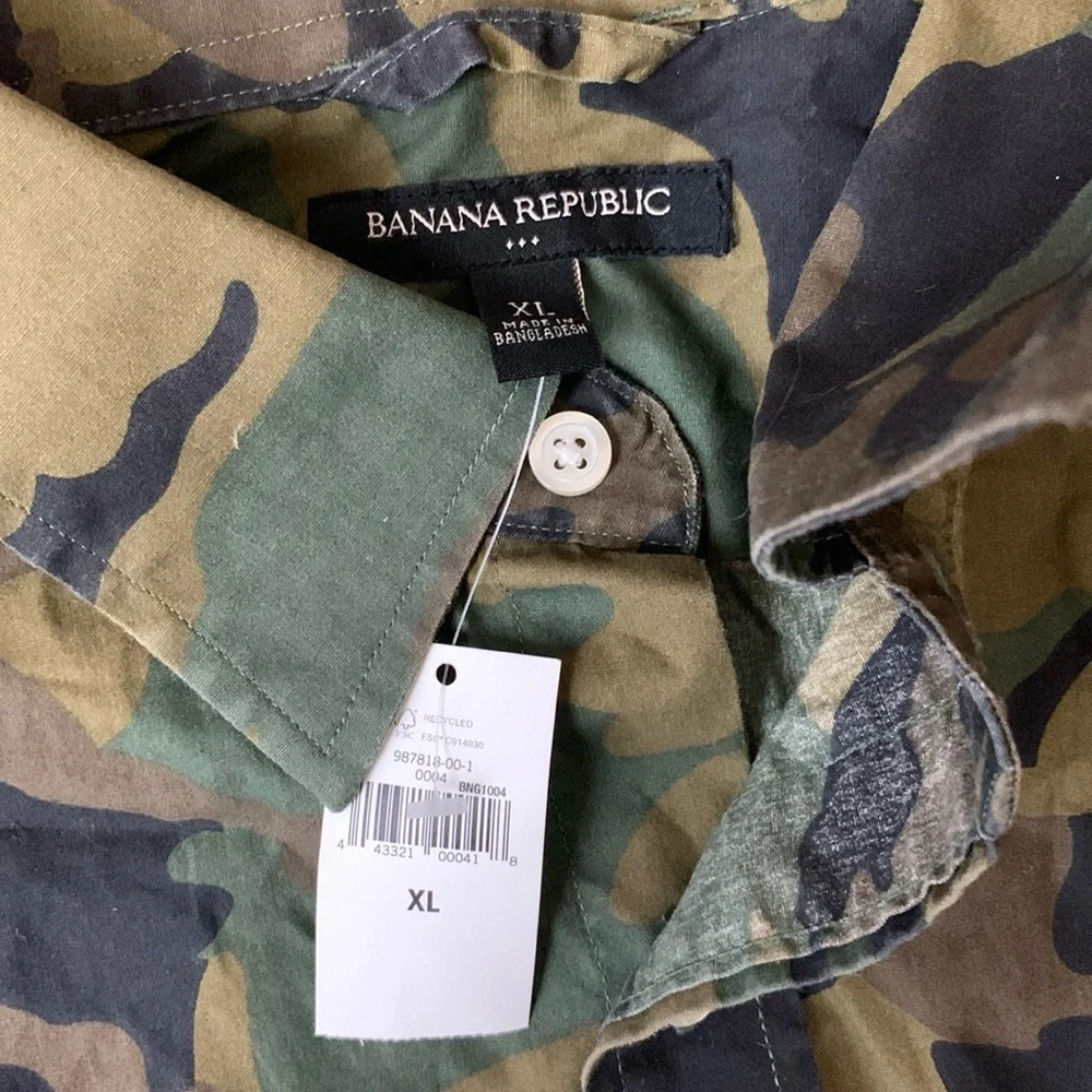 Men’s Banana Republic camo button down